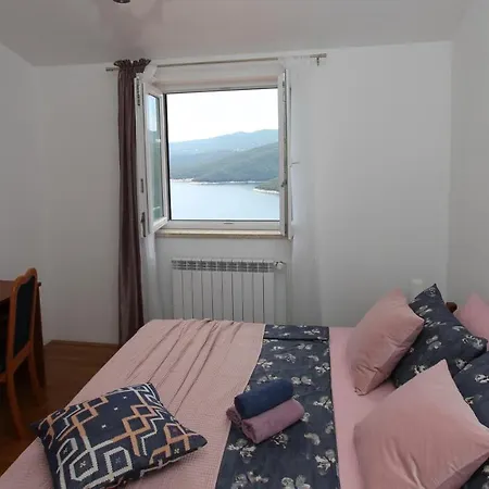 Apartments Mareblu Rabac Esterno foto